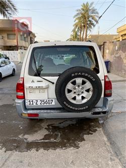 ميتسوبيشي باجيرو